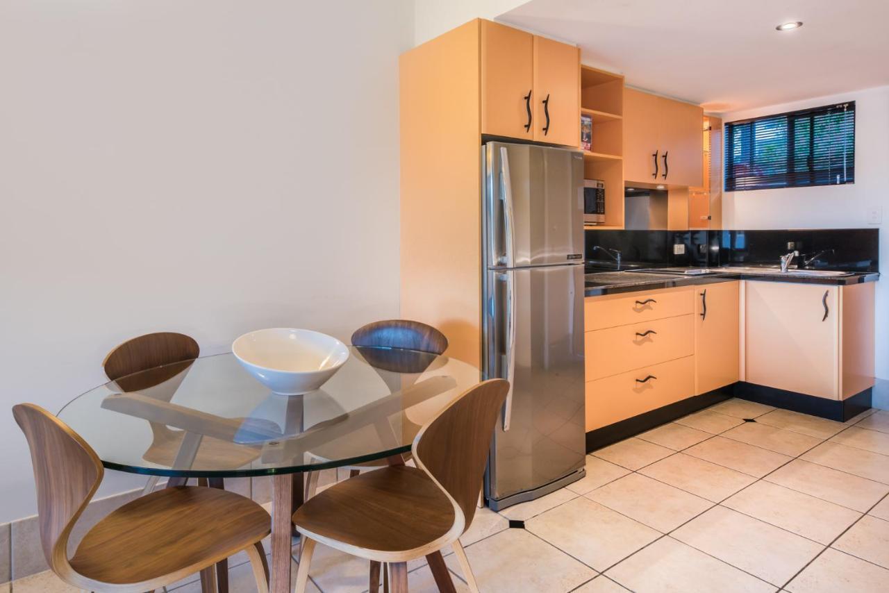 At Waterfront Whitsunday Retreat - Adults Only Aparthotel Airlie Beach Luaran gambar