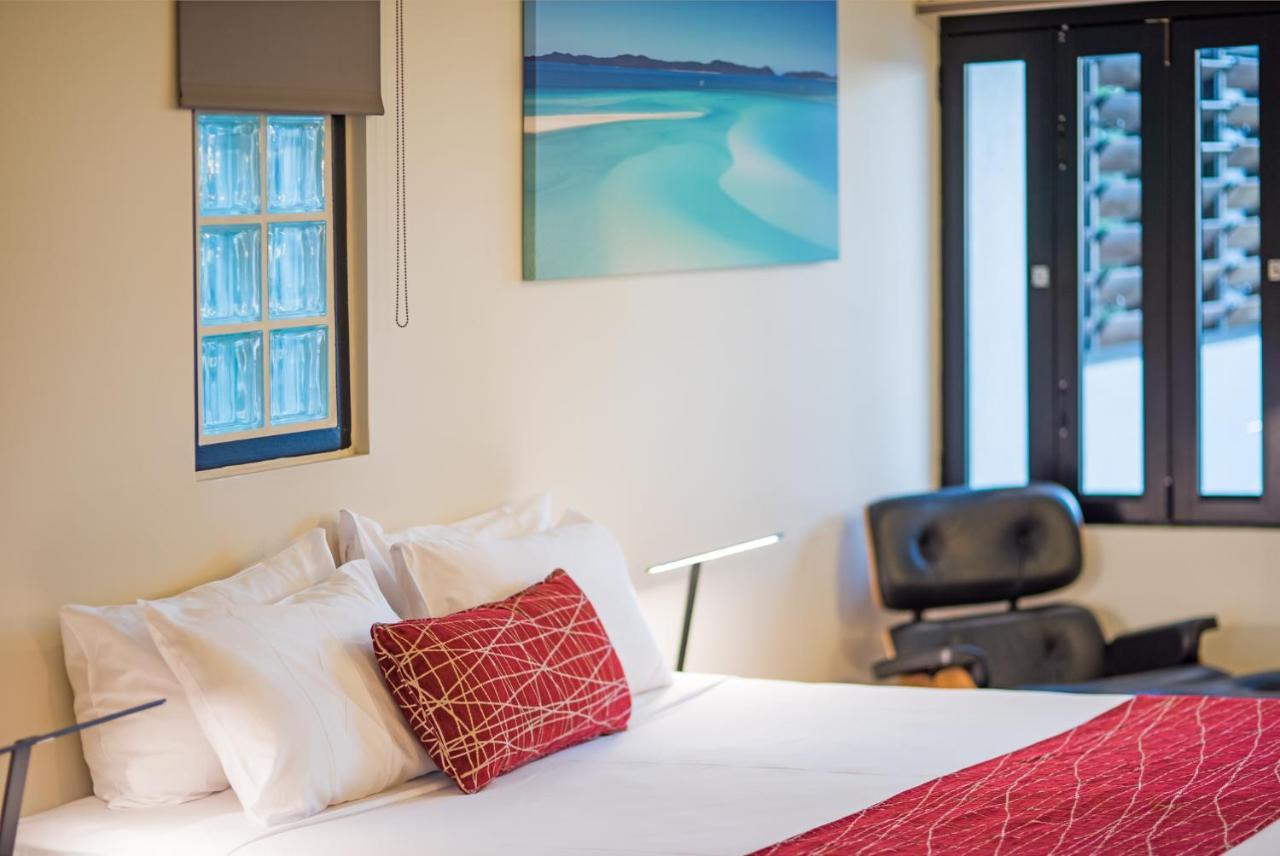 At Waterfront Whitsunday Retreat - Adults Only Aparthotel Airlie Beach Luaran gambar