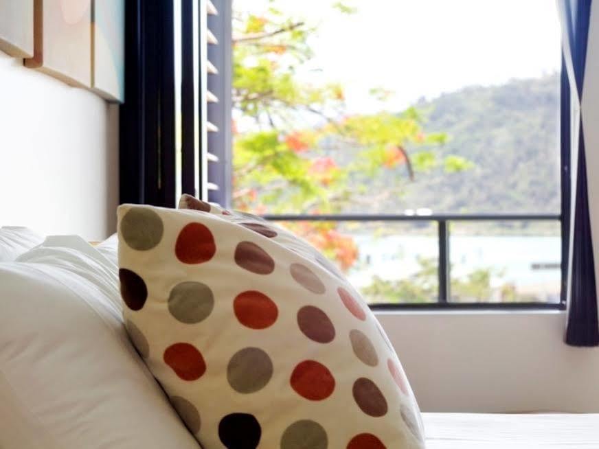 At Waterfront Whitsunday Retreat - Adults Only Aparthotel Airlie Beach Luaran gambar